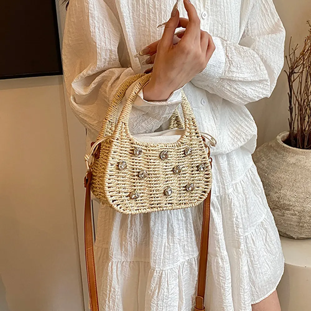 Diamond Woven Straw Bag Summer Travel Beach Bags for Women Handbags 2025 Bohemian Clip Shoulder Crossbody Bag Knitted Clutch NEW
