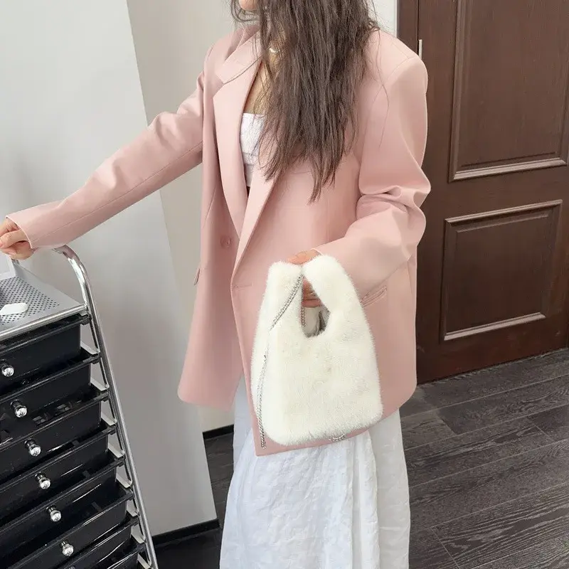 Fluffy Faux Mink Fur Bag Winter Tote Bags for Women Handbags Soft Warm Wrist Bag Chains Shoulder Crossbody Bags Mini Clutch New