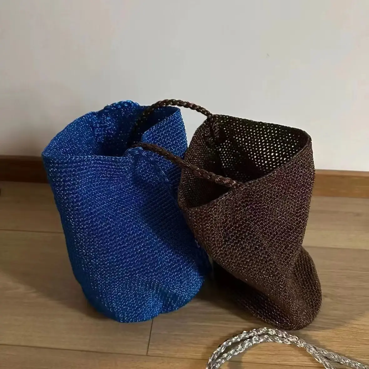 Luxury Silver Bucket Bags for Women Hollow Woven Shoulder Bag Fashion Knitting Designer Bags Women Handbags NEW Shopper Purses