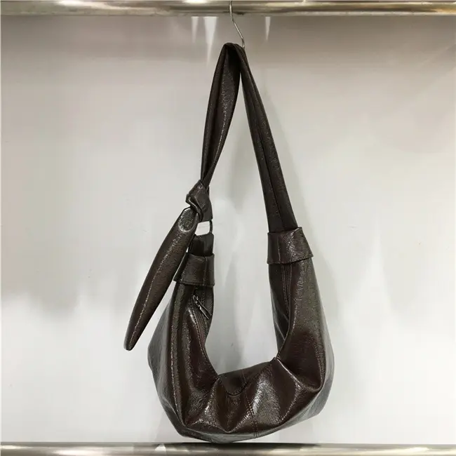 Fashion Soft PU Leather Shoulder Bag Half Moon Hobos Tote Bags for Women Designer Crescent Bag Croissant Crossbody Bags Shopper