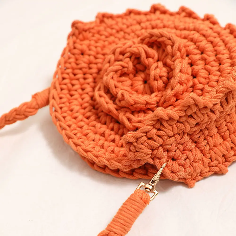 Crochet Rose Women Shoulder Bag Cotton Thread Knitting Purses and Handbags Flower Woven Crossbody Bag Travel Beach Bags 2025 NEW