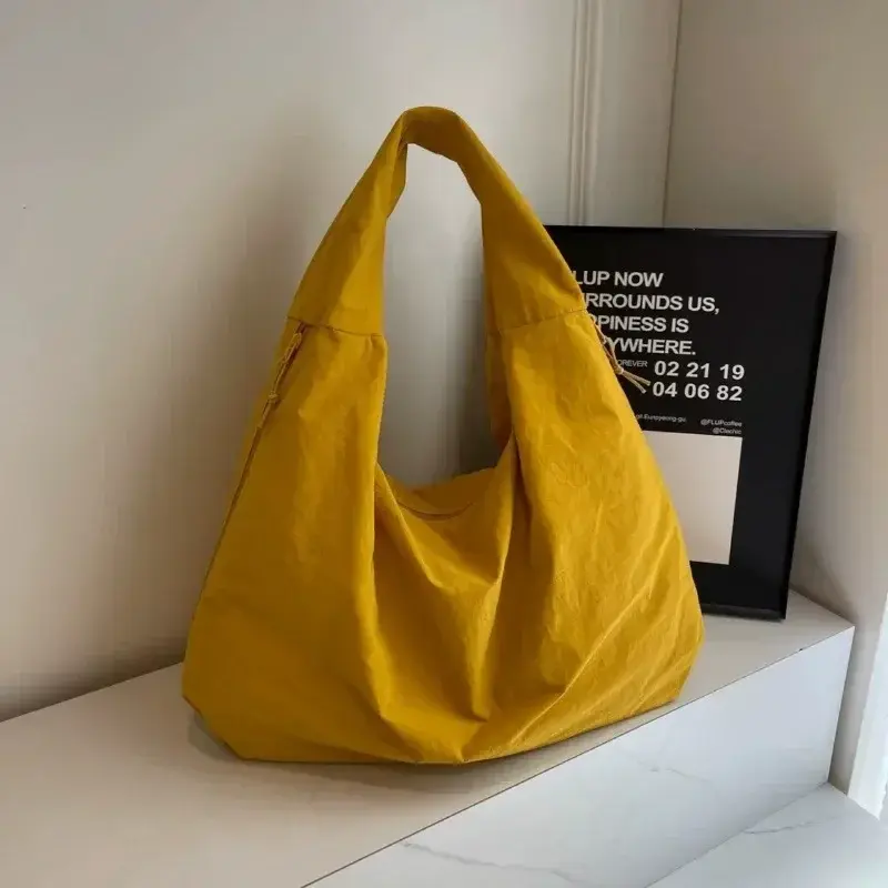 Women Simple Shoulder Bag Multi-Pocket Commuting Tote Bag Large Capacity Nylon Underarm Bag Versatile Shopping Handbag Tote