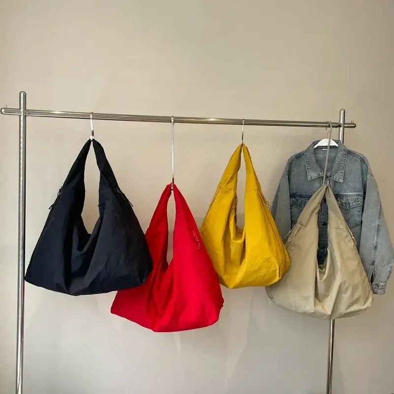 Women Simple Shoulder Bag Multi-Pocket Commuting Tote Bag Large Capacity Nylon Underarm Bag Versatile Shopping Handbag Tote