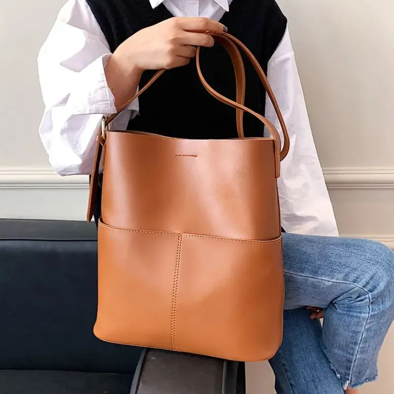 Fashionable 2025 Women's Leather Shoulder Bucket Bags Handbags Winter Fall Autumn Femme Design Casual Sac De Luxe Femme Vintage