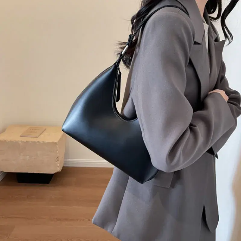 Fashion Underarm Shoulder Bags For Women PU Leather Pure Color Armpit Hobo Bag 2025 New Luxury Designer Purses And Handbag