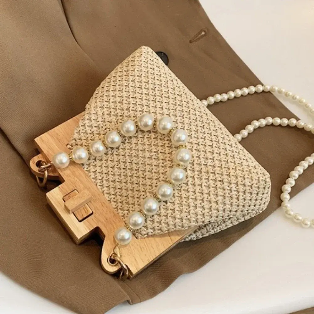 2025 Summer Wooden Rattan Shoulder Bag Brand Luxury Crossbody Bag Nice Pearl Chain Straw Bag Women Hand-Woven Handbags Purse