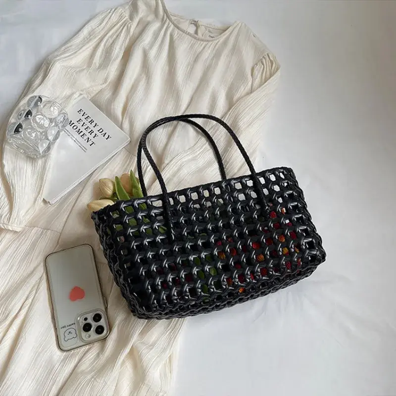 Small Solid Color Weave Tote Bags for Women 2025 Fashion Summer Shoulder Bags Simple Handbags Hollow Out Beach Bag Purse