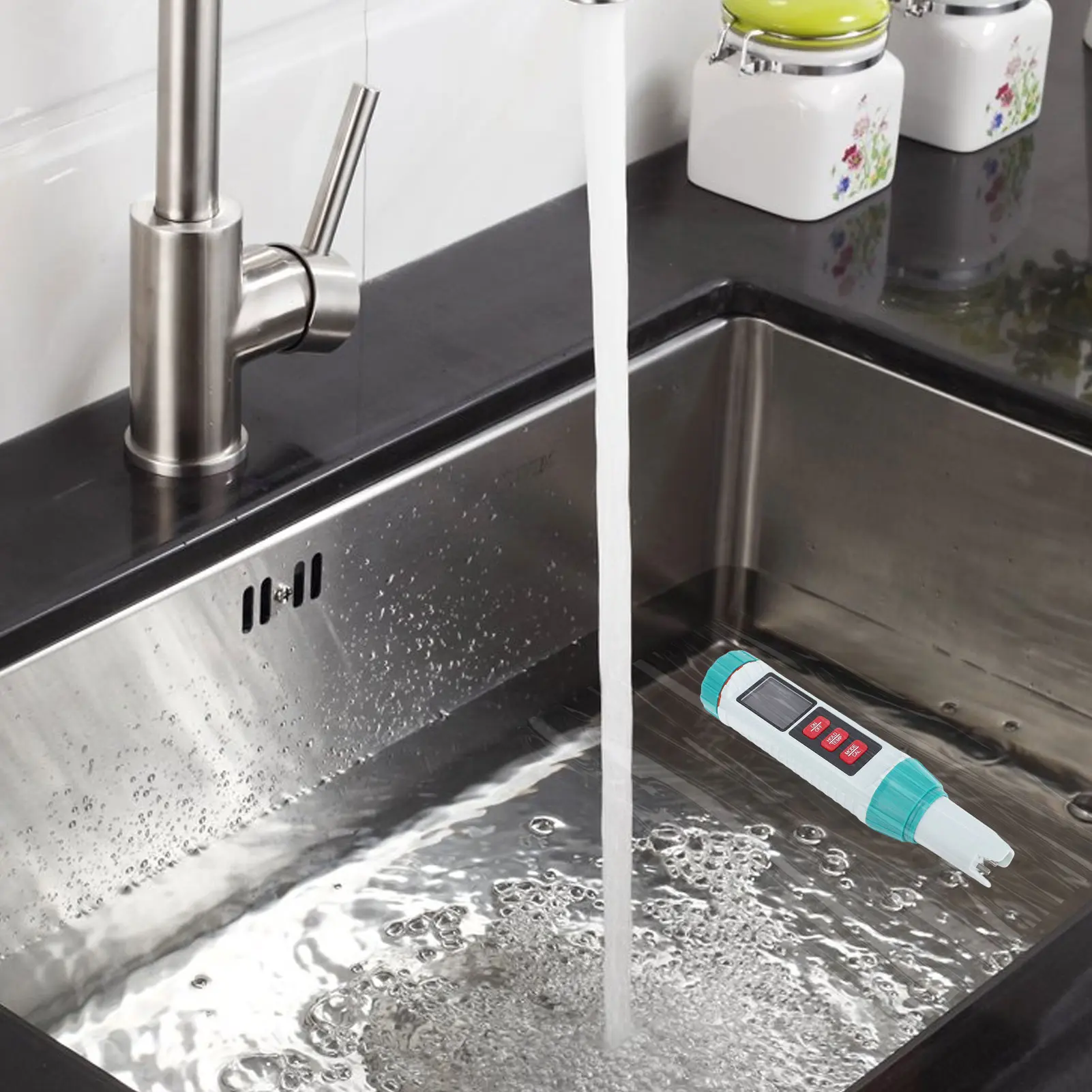 5-In-1  Salt Tester High Accuracy Water Quality Pen Sensor with LCD Display for Drinking Aquarium Pool Drinking Water Tester