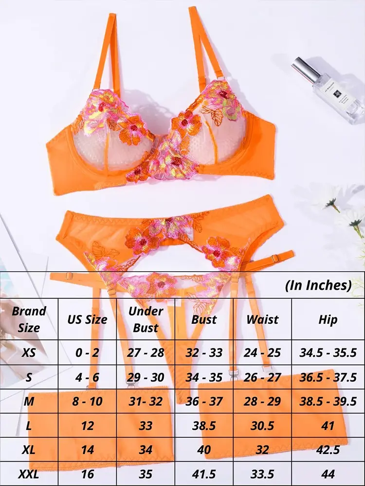 Sexy Lingerie Outfit Sensual Lace Underwear Transparent Embroidery 3-Piece Garters Fancy Beautiful Short Skin Care Kits Intimate