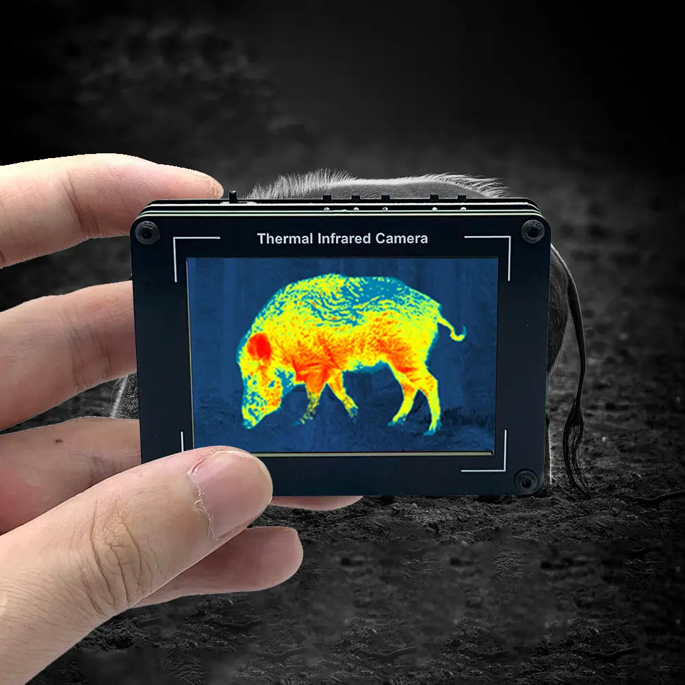 3.5 Inch Thermal Infrared Camera -40-450℃ 32x24 Pixel Infrared Imager for Inspection Electrical/Mechanical Building
