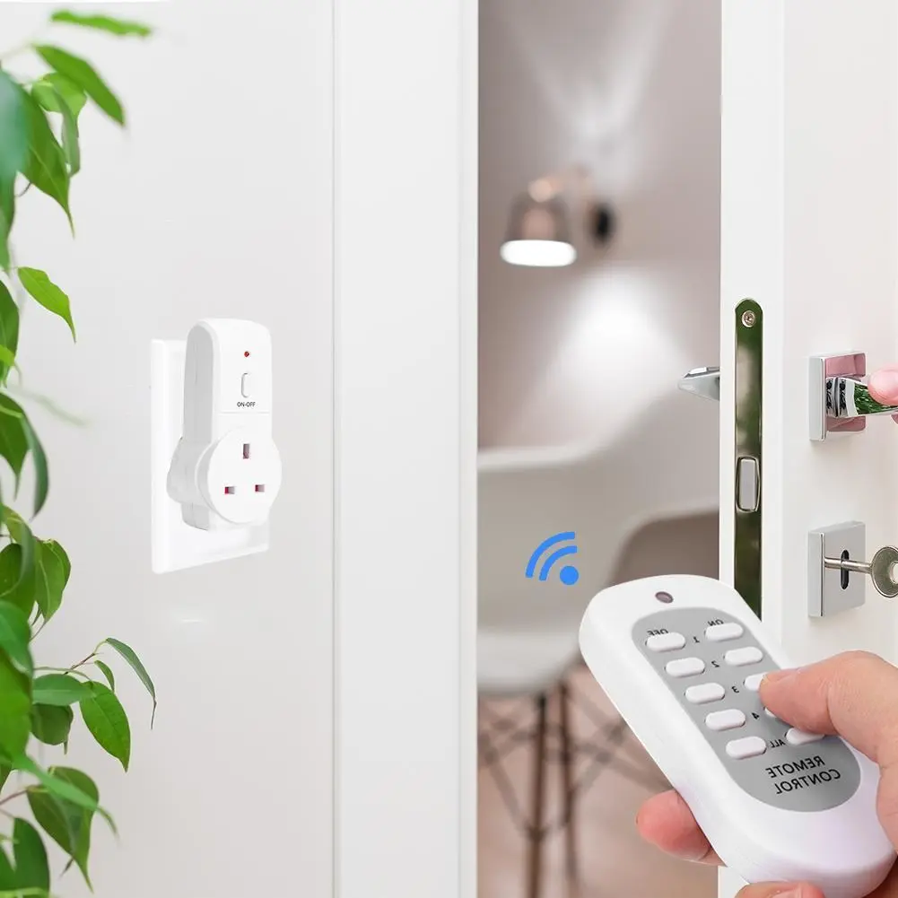 UK Plug Elaborate Manufacture Prolonged  Wireless Remote Control Smart Socket Electrical Outlet Lamp Power Switch