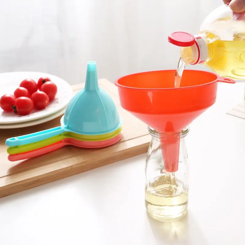 Universal Motorcycle Car Plastic Funnel Plastic Refueling Tool for Oil Liquid