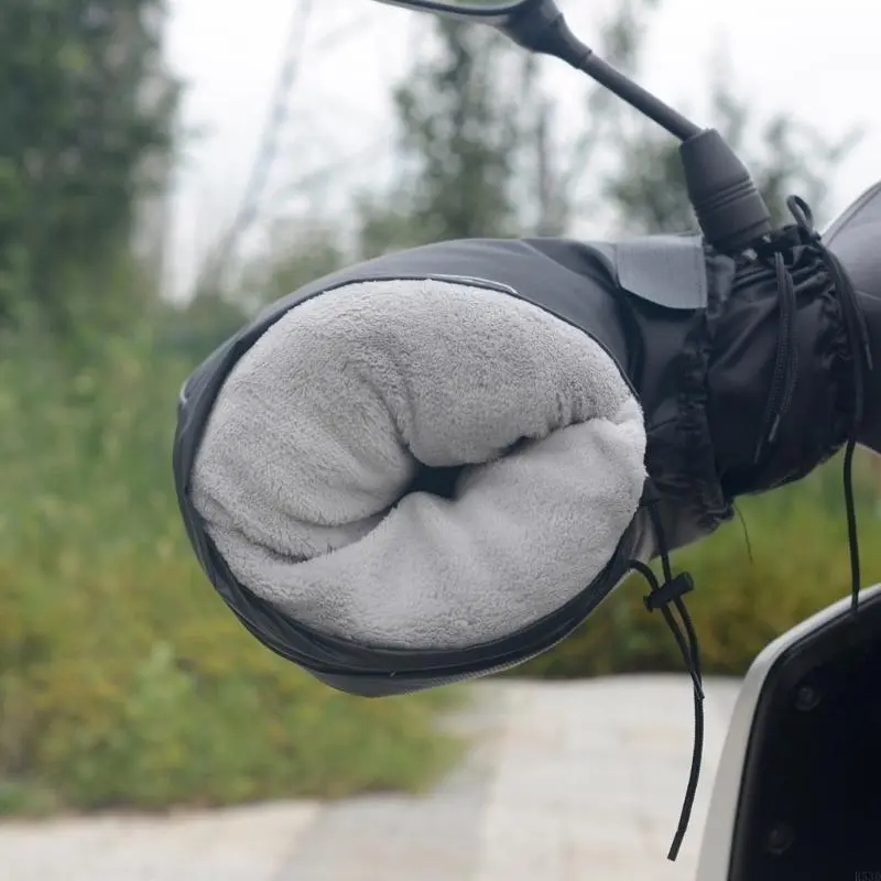 R53D Handlebar Mitten Mitts Winter Thermal Cover Cycling Hand Warm Windproof