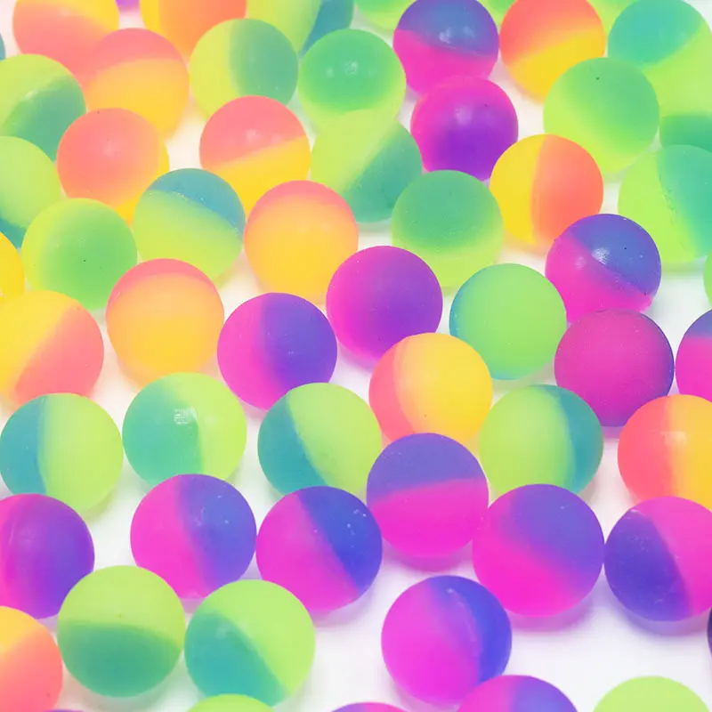12Pcs/lot Luminous Moonlight High Bounce Toy Balls Kids Gift Party Favor Decoration Kids Glow in the Dark Bouncing Ball GYH