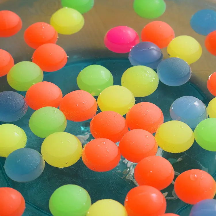12Pcs/lot Luminous Moonlight High Bounce Toy Balls Kids Gift Party Favor Decoration Kids Glow in the Dark Bouncing Ball GYH