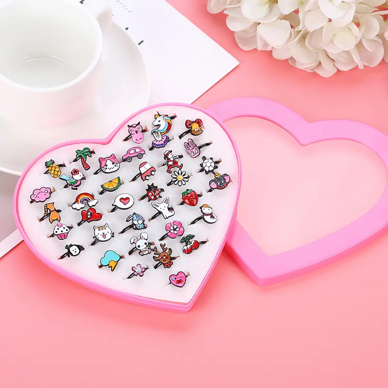 Little Girl Adjustable Rings in Box Children Kids Jewelry Rings Set with Display Case Girl Pretend Play and Dress up Rings