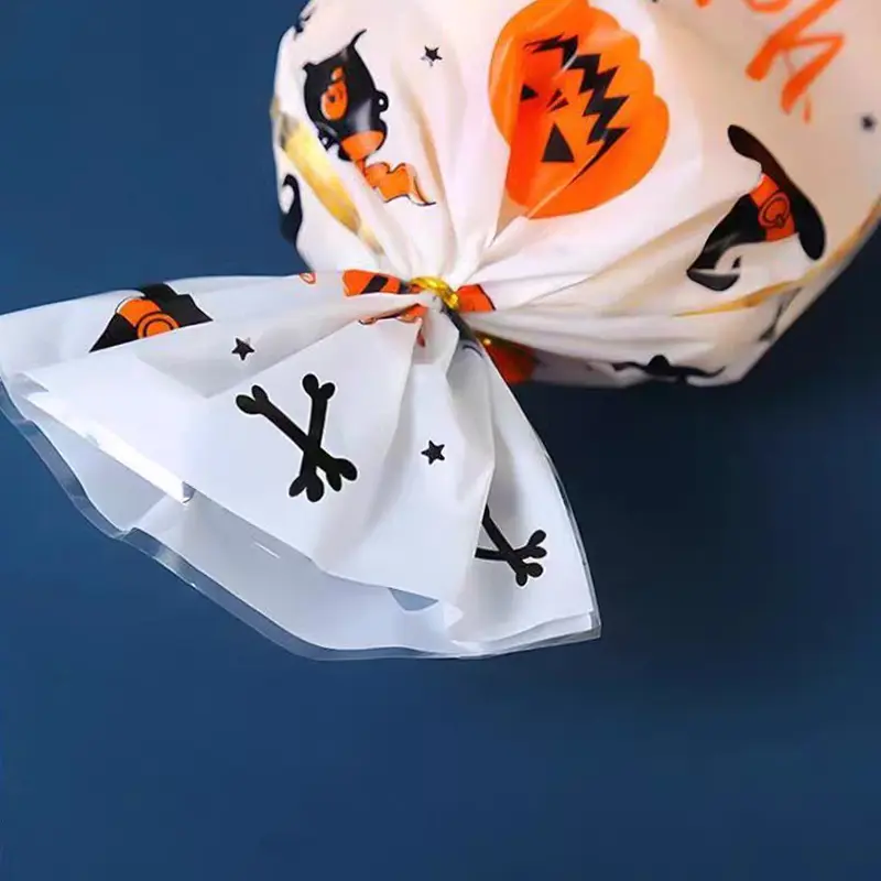 Halloween Themed Candy Bag Gift Tote Assorted Styles Pumpkin Ghost Bat Halloween Party Plastic Biscuits Goodie Bag Wholesale ZYF