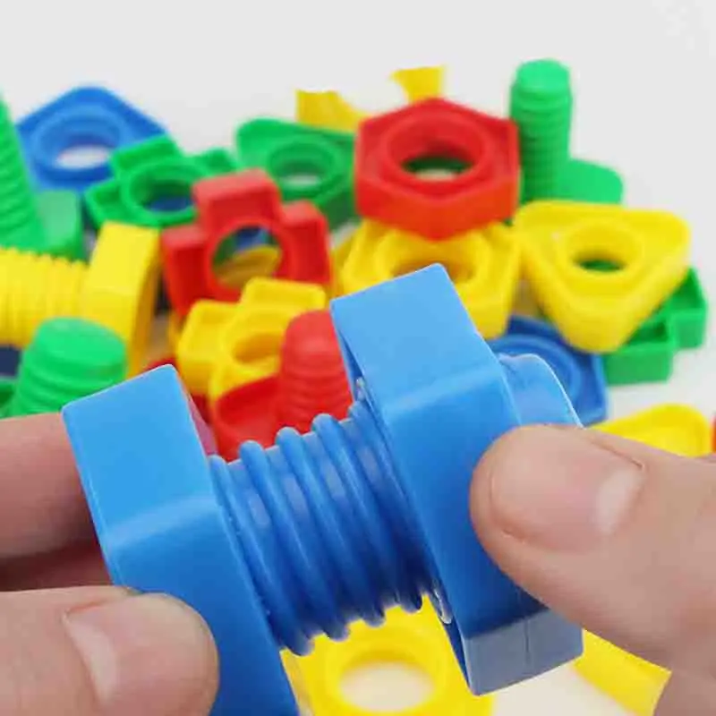324