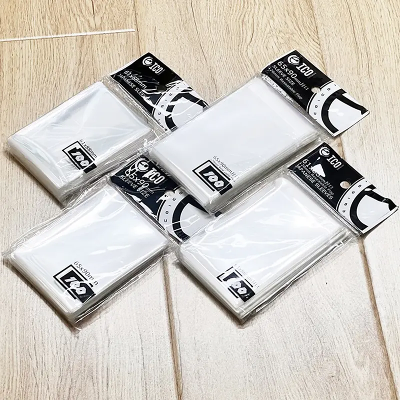﻿ Transparent Card Sleeves 200PCS Cards Protector 65*90mm Sealed /Unsealed Idol Album Football Star Board Game Card Sleeves ZYF