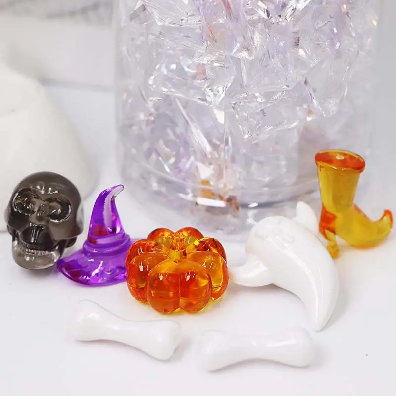 Halloween Miniature Ornament Acrylic Mini Pumpkin Ghost Skull Festival Party Favors Gifts Prepared for Guests Cute Ornament TMZ