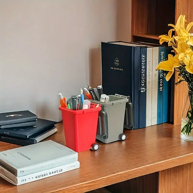 1pc Portable Mini Office Desk Trash Bin Pen Holder - Office Supplies Storage