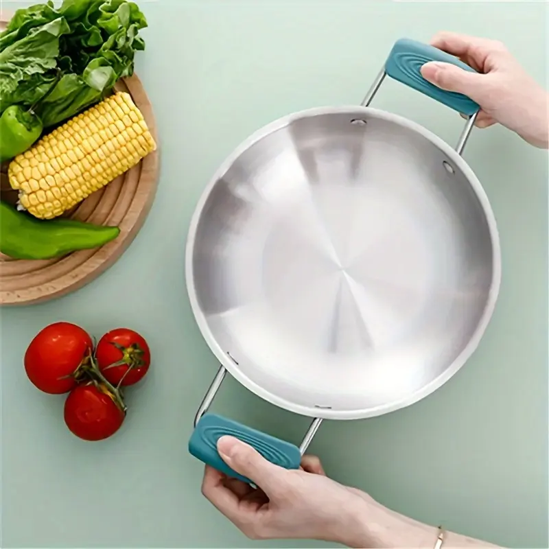 Anti scald clip, heat-resistant cast iron pot handle, insulated gloves, hand clip, pot handle, pot ear cover, pot ear clip pad