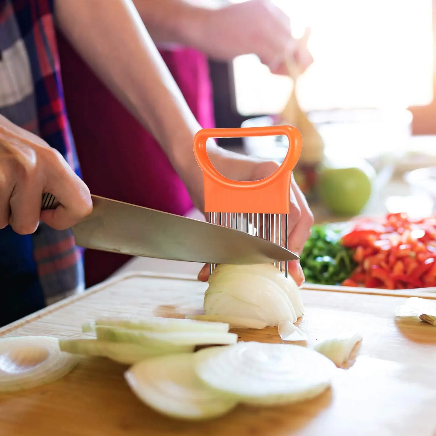 1PC Stainless steel onion tenderizer, fruit and vegetable slicing and fixing device, kitchen multifunctional tool