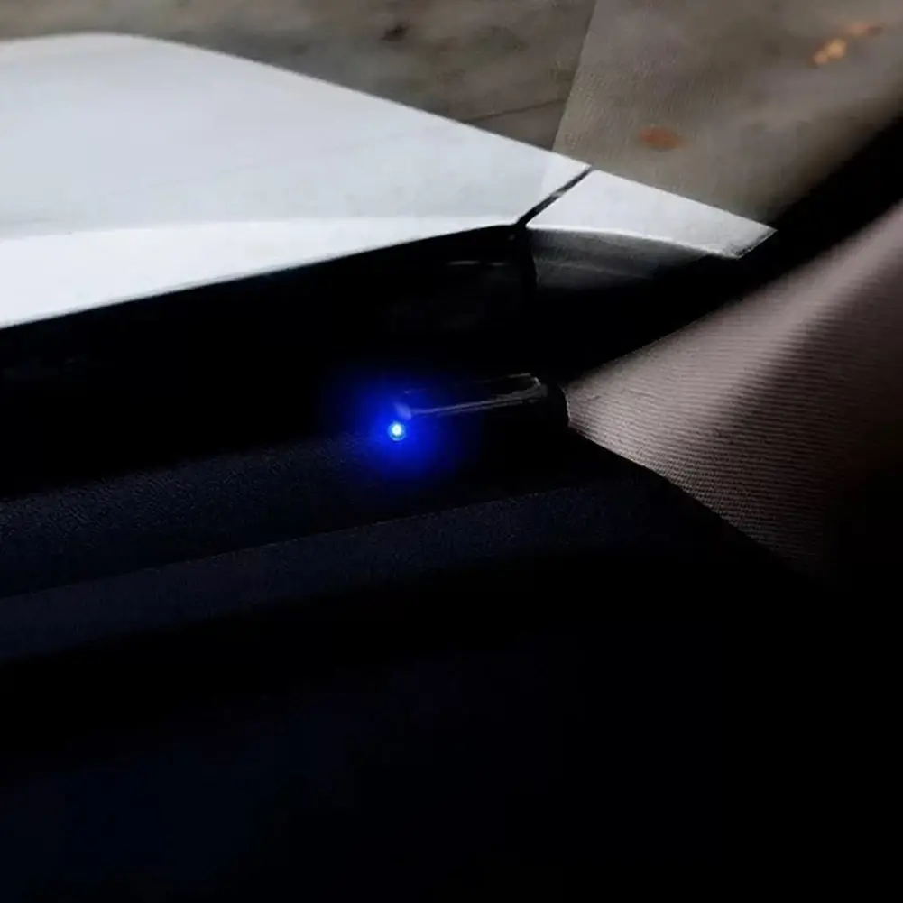 Solar Powered Car Fake Security Light Blue/Red Light Simulated Dummy Alarm Flashing Imitation Lamp Wireless Strobe Signal Alarm