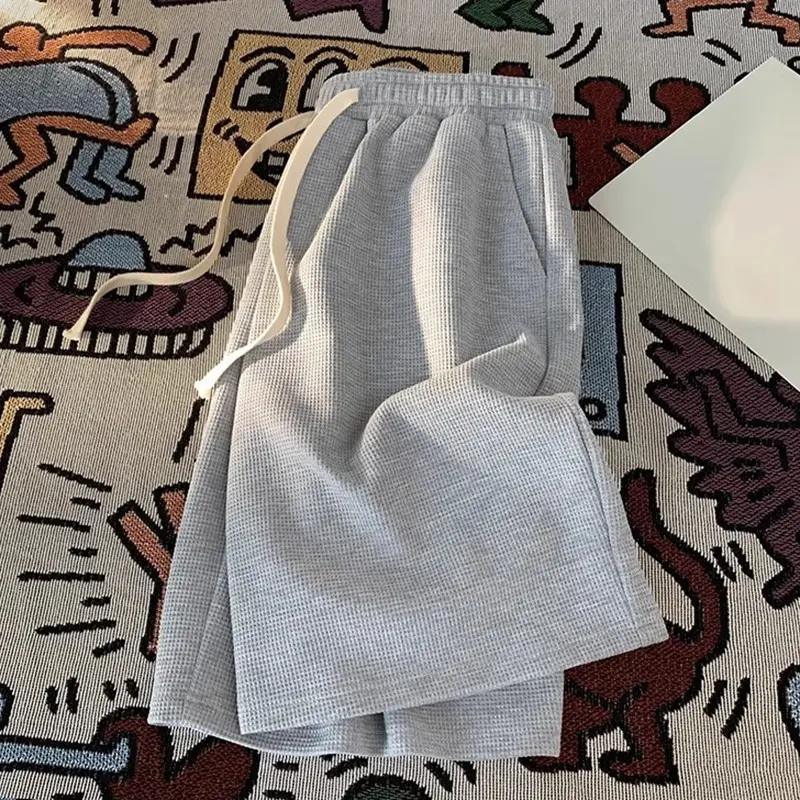 Men's Fashion Shorts New Brand Casual Waffle Luxury Loose Trunks Multi Colors Male Knee Streetwear Korean Style shorts