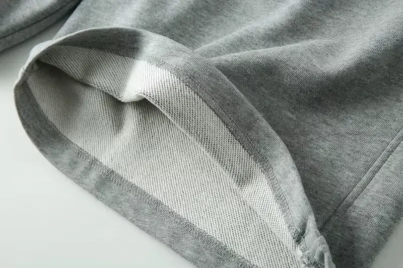 2025 Summer New Shorts Gray Melted Arrow Men's Casual Sports Five-point Pants White Outdoor Casual Fashion Shorts