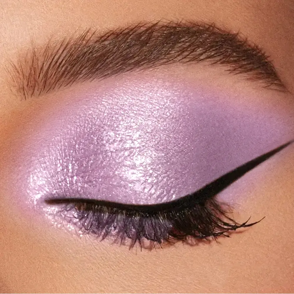 Shimmery Pink Eyeshadow Pencil, Monochrome Highlighting & Brightening Eye Pen, Single Stick, Shimmer Finish Makeup Accessory, Ca