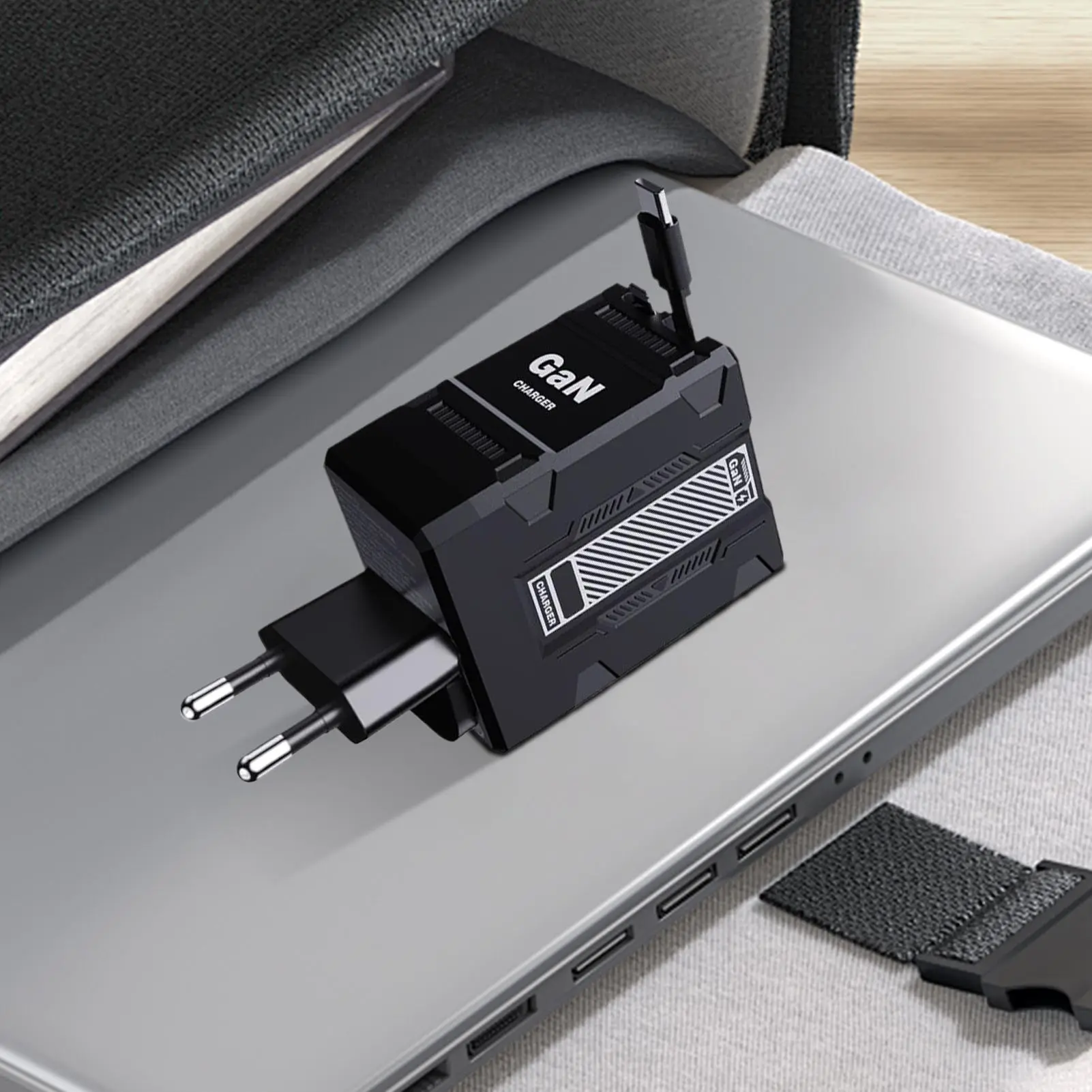Retractable Phone Charger Phone Outlet multi function fast charging head USB charging plug for mobile phone data cable