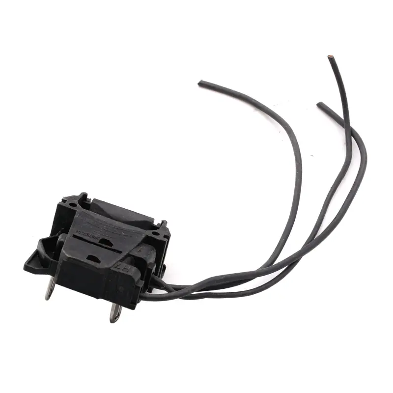 Car 3-Wire H7 Low Beam Lamp Headlight Bulb Holder Adapter Harness For Ford Focus 2 MK2 Focus 3 MK3