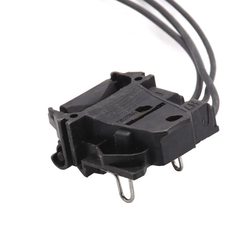 Car 3-Wire H7 Low Beam Lamp Headlight Bulb Holder Adapter Harness For Ford Focus 2 MK2 Focus 3 MK3