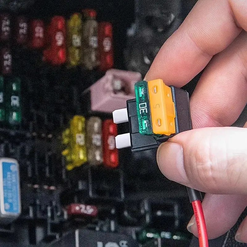 20PCS Car Fuse Box Electrical Appliances Mini Medium Car Fuse Blades Holder Auto Circuit Extender Add-a-circuit Power M2 Adapter