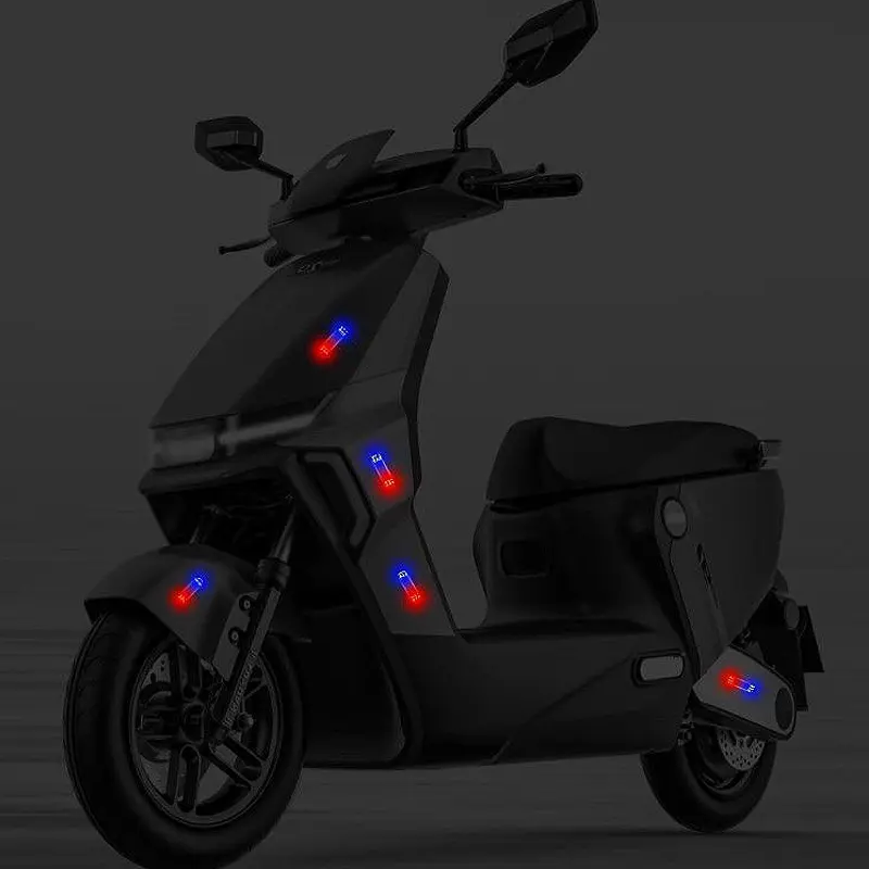 Motorcycle Solar Warning Light Car Rear Collision Prevention Strobe Light Night Electric Vehicle Bicycle LED Tail Flashing Light