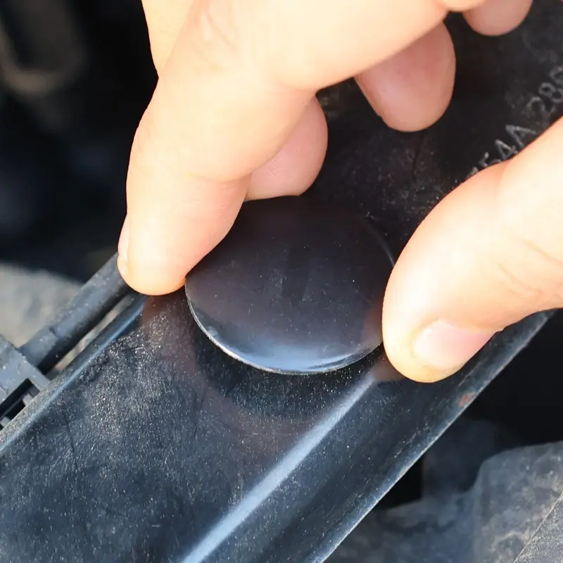 20-100PCS Car Bonnet Thermal Cushion Snap Clips Black Plastic Clip Auto Fasteners Rivet Fixer Suitable for Toyota 90467-09050
