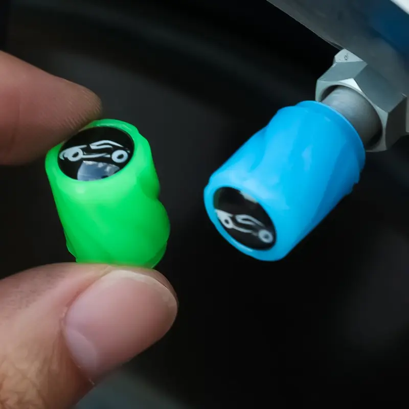1-20pcs New Luminous Car Valve Cap Automotive Tyre with Logo Valve Cover Anti-dust Cover Suitable for Cars Motorbikes Bicycles