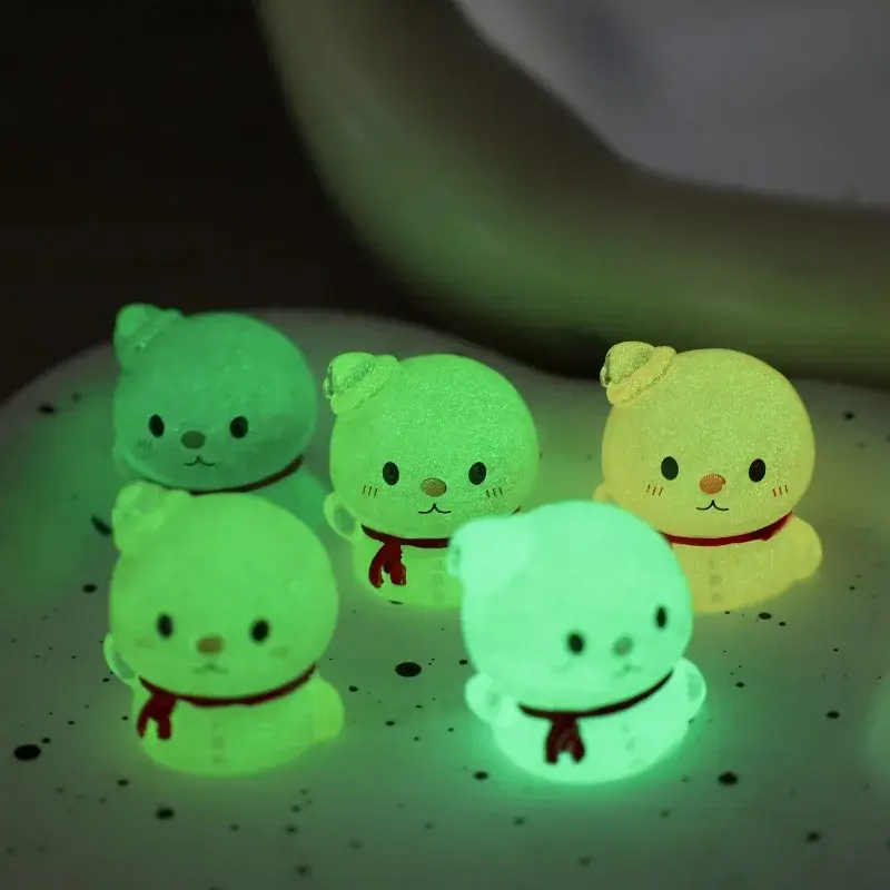 6/1Pcs Car Centre Console Christmas Ornaments Cute Mini Luminous Snowman Christmas Micro-Landscape DIY Decoration Accessories