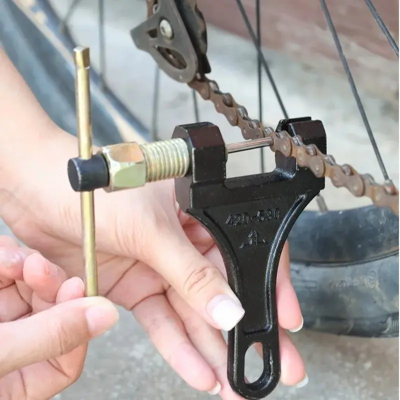 Multifunctional Universal Chain Removal Wrench Tool 420 530 Chain Breaker Repair Tool Suitable for Motorcycles Bicycles and ATV