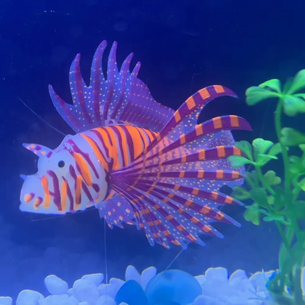 Aquarium Luminous Fish Decoration Fish Tank Artificial Silicone Luminous Lionfish Floating Fake Fish Aquarium Decorations