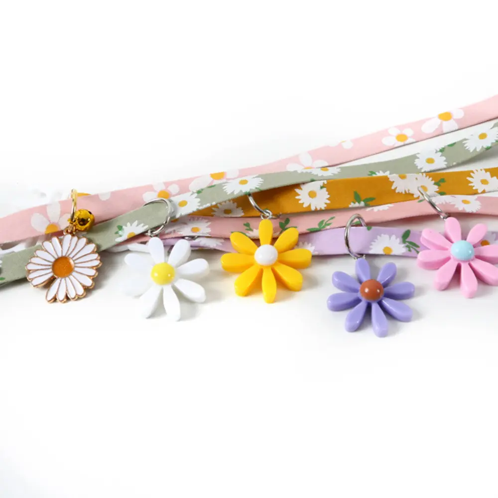 Adjustable Floral Pet Collar - Breakaway Safety Design with Bells for Cats & Small Pets