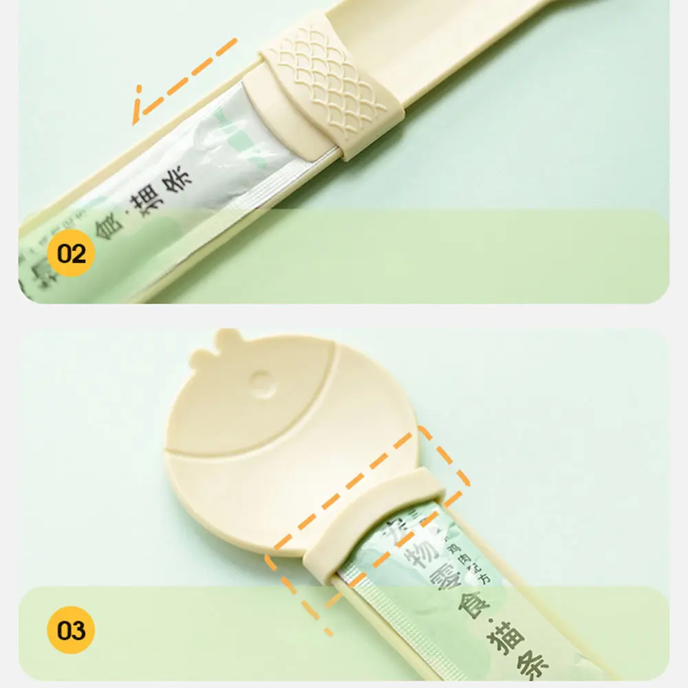 Cat Food Spoon Squeeze Liquid Food Portable Feeding Tool Hanging Food Can Snack Dispenser for Cats