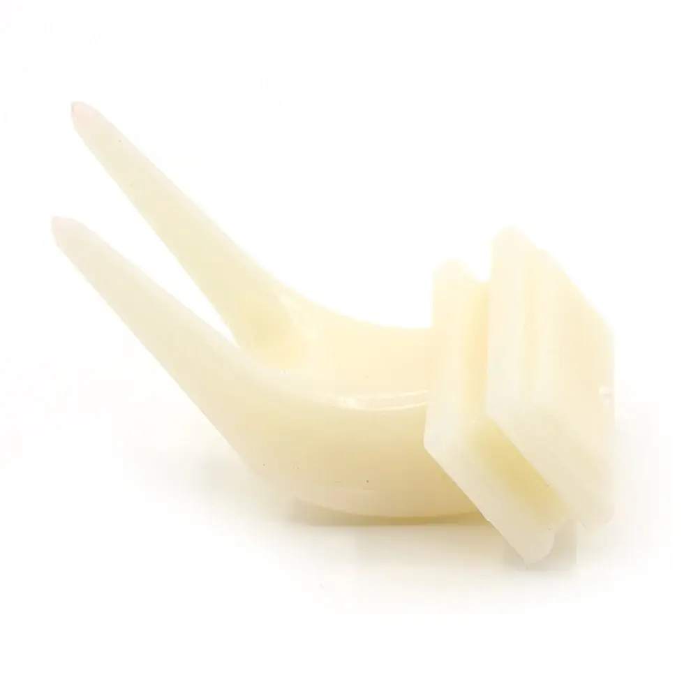 5pcs Durable Plastic Bird Fruit Forks - Hanging Parrot Food Holder for Cage Outdoor Window Feeder Birdcage Accessories
