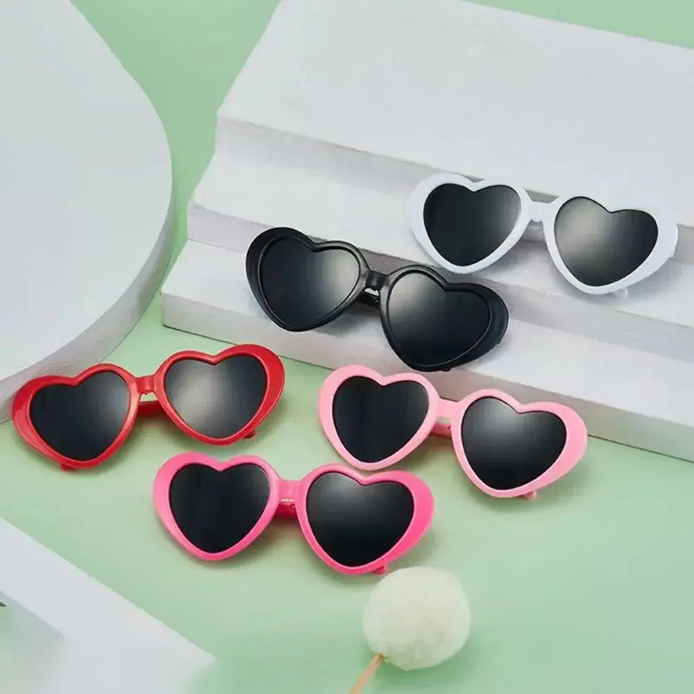 Fashion Heart Dog Glasses Pet Sunglasses for Small Dogs Cats Puppy Kitten Photo Props Decorations Dog Summer Party Eyewear
