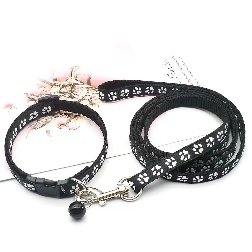 Dog Leash Collar Reflective Paw Print Leashes Rope for Small Medium Dogs Cat Puppy Soft Breathable Outdoor Walking Leads Leash