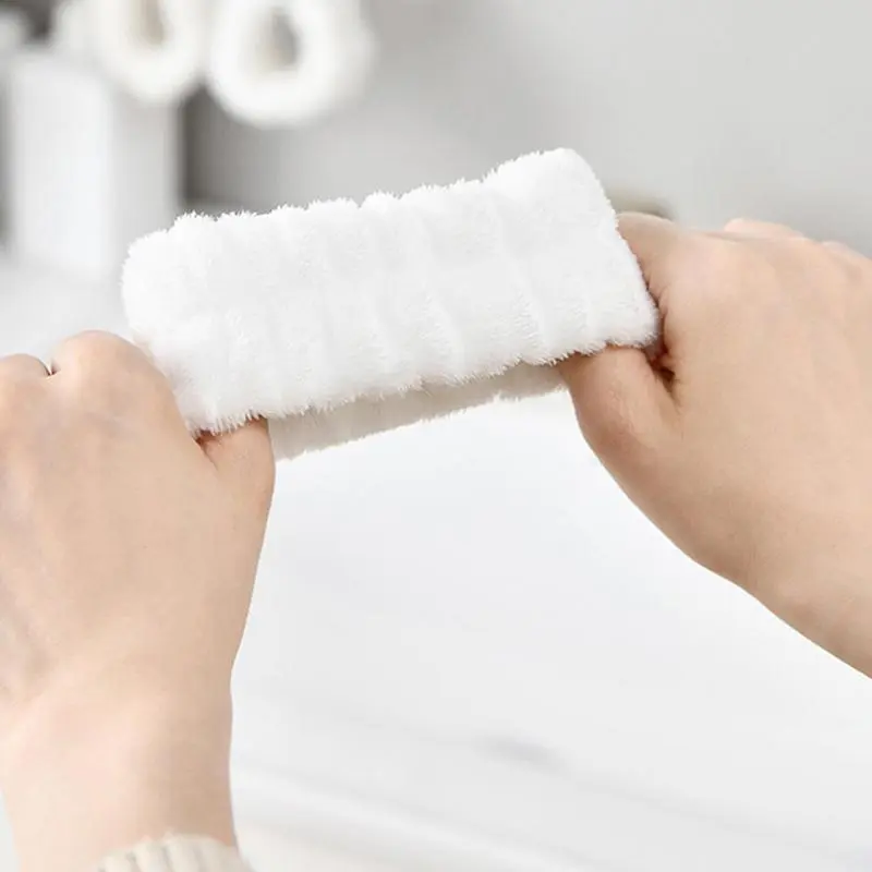 2 face washing wristbands, hand washing absorbent wristbands, Sports Sweat Wiping Bracelet, shower headband