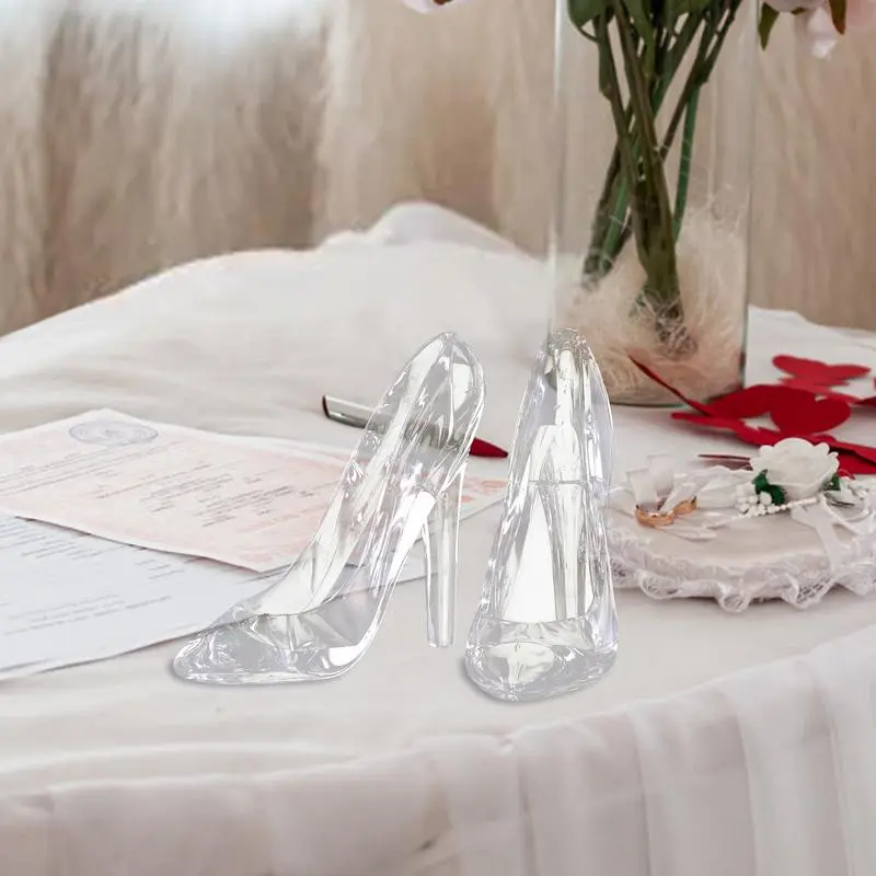 Single mini simulated crystal shoe, transparent acrylic handicraft, fairy tale lost crystal shoe, wedding party decoration
