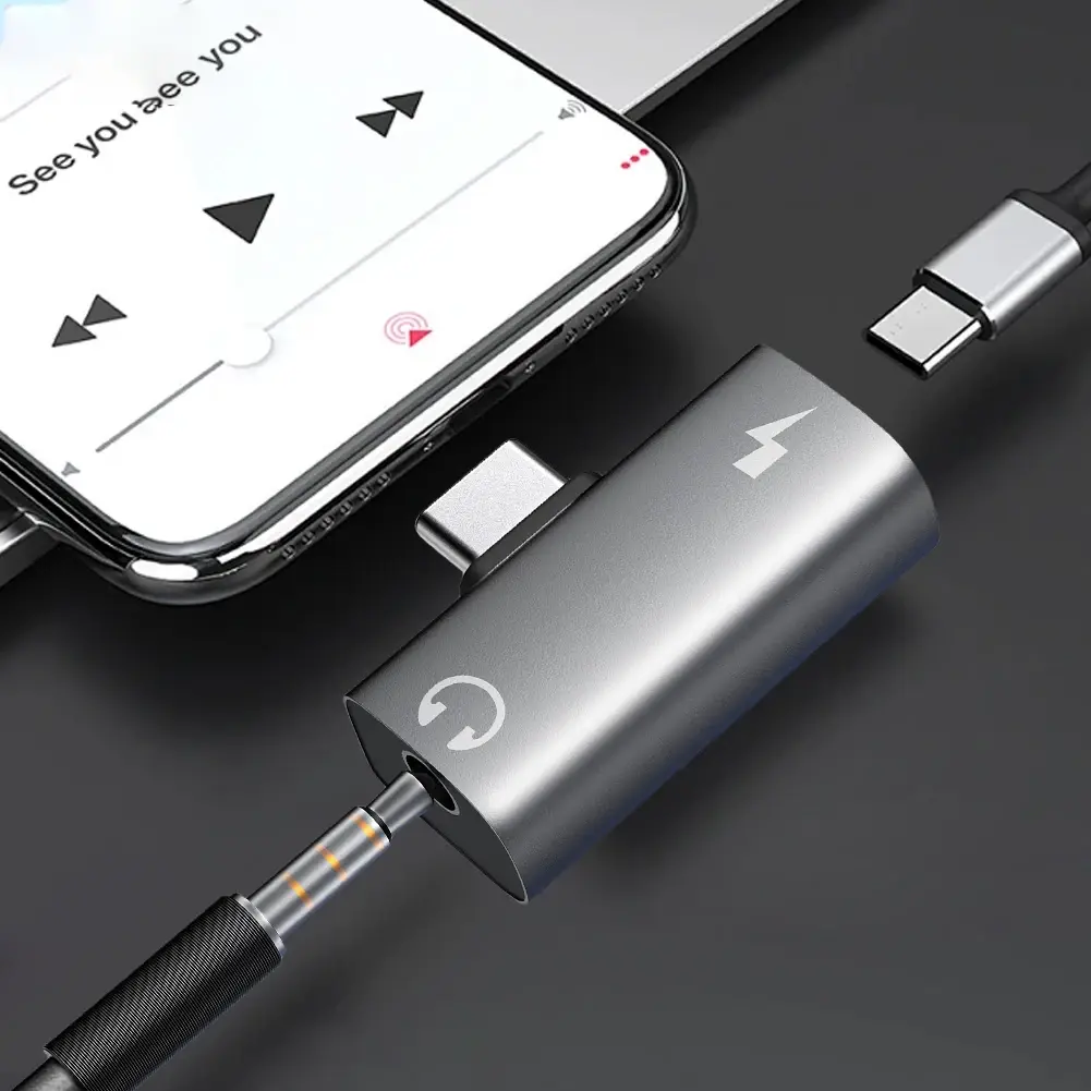 2-in-1 USB C To Aux Audio Jack Dongle Cable Cord with Aux Audio Jack PD 30W USB C Splitter Earphone Splitter for Meta Quest 3S