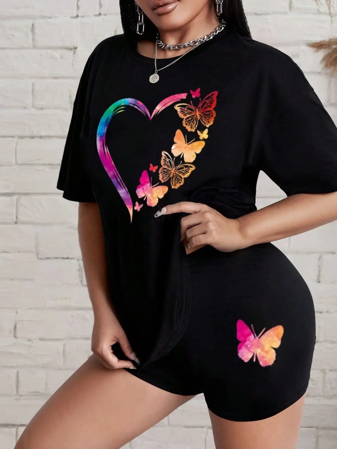 The Love Strung Together By Butterflies Printing Women T Shirts Two Piece Set Fashion Short Sets Comfortable Basic Shirt Shorts